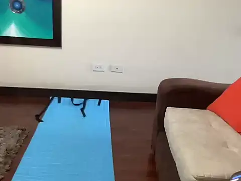 littlelatinhunter online show from October 2025 12:04:01 PM