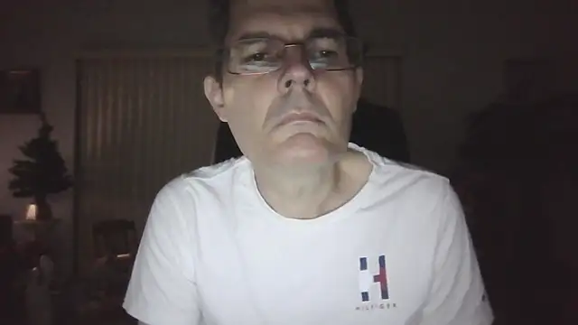 Snapshot of Copfiremen4566 chatting on December 2025 04:03:01 AM Copfiremen4566 online show from December 2025 04:03:01 AM