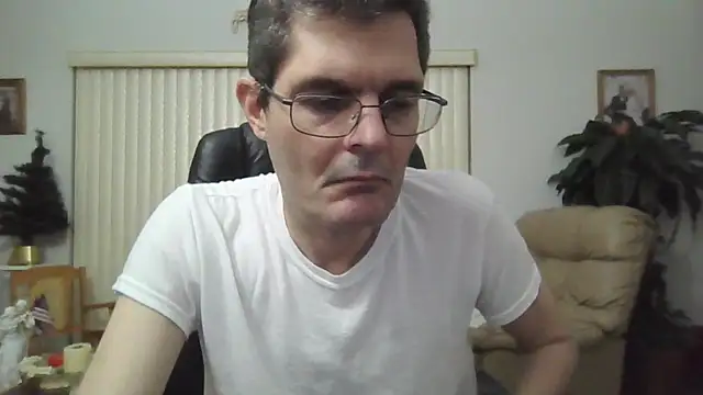 Snapshot of Copfiremen4566 chatting on December 2024 02:52:02 AM Copfiremen4566 online show from December 2024 02:52:02 AM