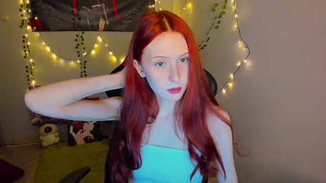 FruttiTatti online show from April 2026 08:37:01 PM