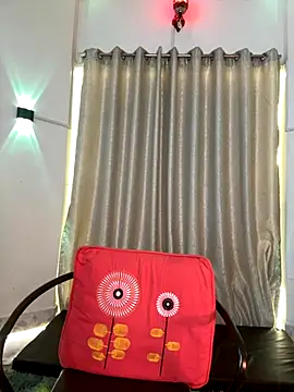 Jen jennyy1 online show from November 2025 06:52:01 PM