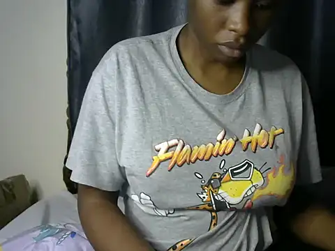 Snapshot of Novah_ chatting on June 2026 03:06:01 PM Novah online show from June 2026 03:06:01 PM