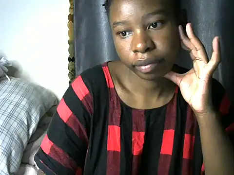 Snapshot of Novah_ chatting on June 2026 02:49:01 AM Novah online show from June 2026 02:49:01 AM