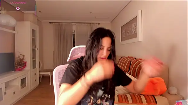 Snapshot of bella_apont chatting on September 2025 11:12:01 PM bella apont online show from September 2025 11:12:01 PM