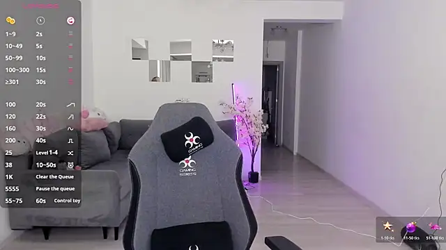 LovelyBianca online show from April 2026 10:07:01 PM