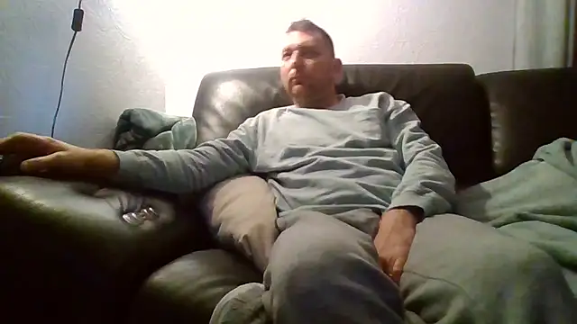 Snapshot of Au_plaisir_des_femmes chatting on November 2025 09:59:02 PM Au plaisir des femmes online show from November 2025 09:59:02 PM