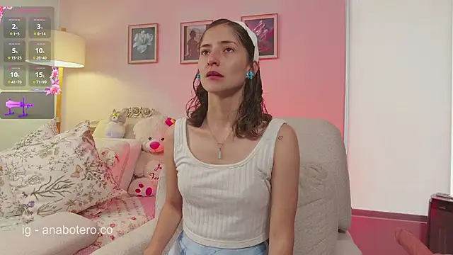 KittyAna online show from October 2025 07:12:01 PM