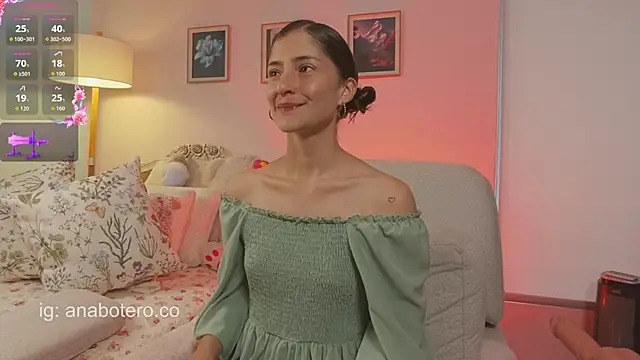 KittyAna online show from October 2025 08:32:02 PM