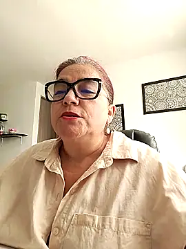 Snapshot of MARIANMILLS__ chatting on March 2025 04:26:01 PM MARIANMILLS   online show from March 2025 04:26:01 PM