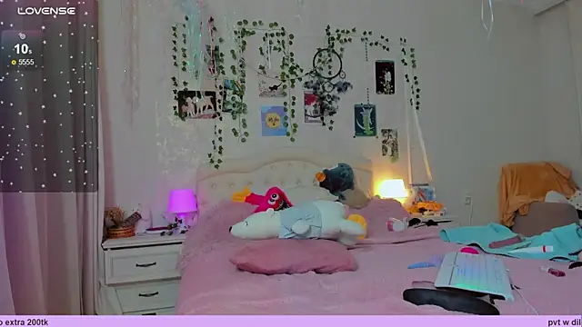 Snapshot of Neko_kitsune1 chatting on February 2025 02:35:02 PM Neko kitsune1 online show from February 2025 02:35:02 PM