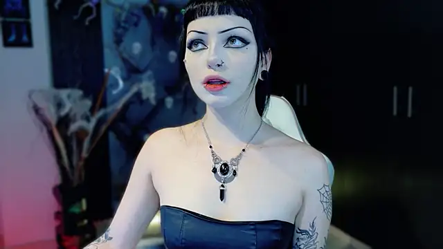 Snapshot of Madison_Jackson chatting on November 2025 10:02:01 PM Madison Jackson online show from November 2025 10:02:01 PM