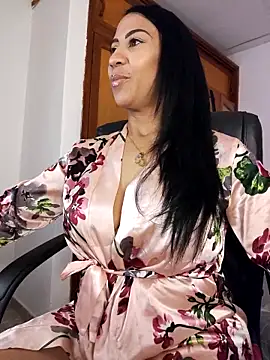 Charlotte Bayron online show from February 2026 12:43:02 AM