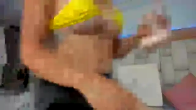 emilyparkerr01 online show from December 2025 09:03:02 PM