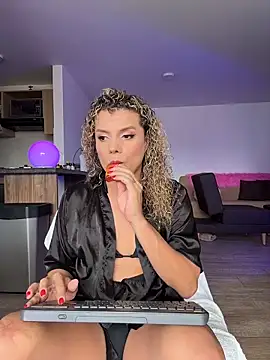 Georgiafox online show from October 2025 04:08:02 PM