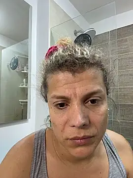 Georgiafox online show from November 2025 02:20:01 PM