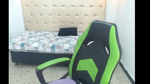 Kathiasaints online show from February 2026 08:08:02 PM