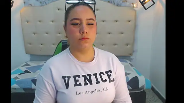 Kathiasaints online show from March 2026 10:12:01 PM