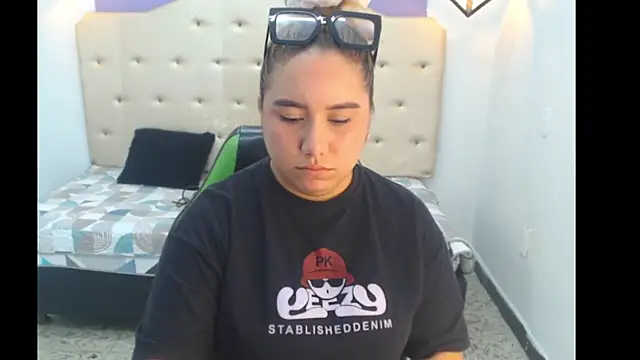 Kathiasaints online show from March 2026 10:05:02 PM