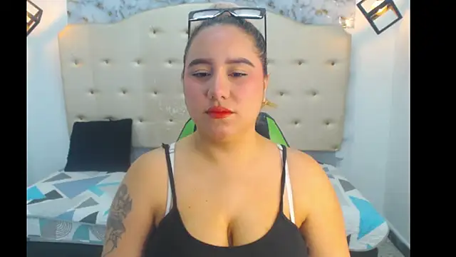 Kathiasaints online show from March 2026 08:20:01 PM