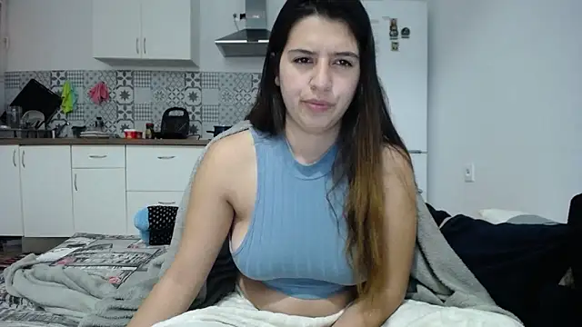 Snapshot of Contantin_helena chatting on March 2025 07:06:01 PM Contantin helena online show from March 2025 07:06:01 PM