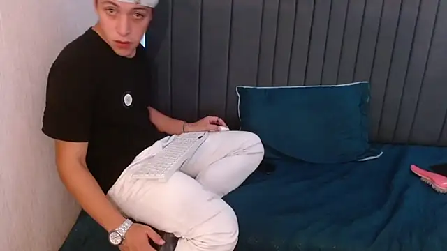 24 7horny  online show from March 2026 12:49:01 PM