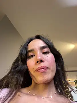 Irish Collins online show from December 2025 09:50:01 PM