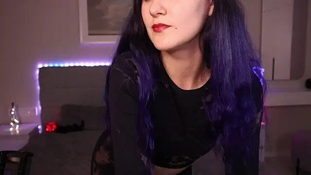 Erotic Synth Goddess online show from October 2025 05:03:02 PM