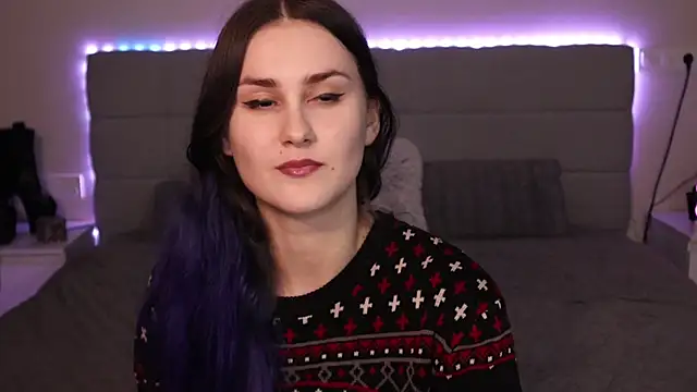 Erotic Synth Goddess online show from October 2025 04:39:01 PM