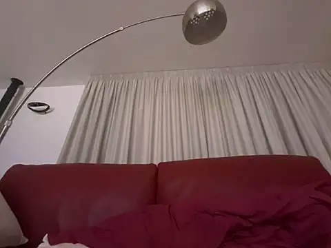 IL GINECOLOGO  online show from December 2024 02:13:02 AM