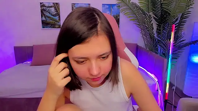 Lina Brownie online show from February 2025 05:47:02 AM