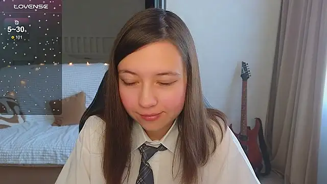 Lina Brownie online show from October 2025 04:15:01 AM