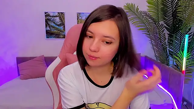 Lina Brownie online show from February 2025 01:55:01 AM