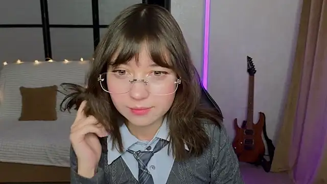 Snapshot of Lina_Brownie chatting on November 2025 10:48:02 AM Lina Brownie online show from November 2025 10:48:02 AM