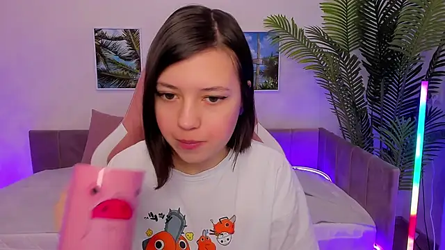 Lina Brownie online show from March 2025 01:53:02 AM