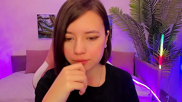 Lina Brownie online show from February 2025 01:58:02 AM