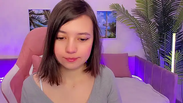 Lina Brownie online show from March 2025 02:20:02 AM