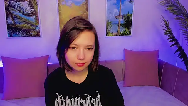 Lina Brownie online show from January 2025 02:11:01 AM