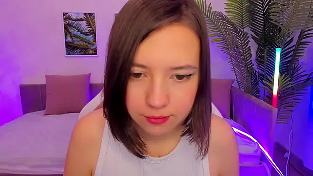 Lina Brownie online show from February 2025 04:58:01 AM