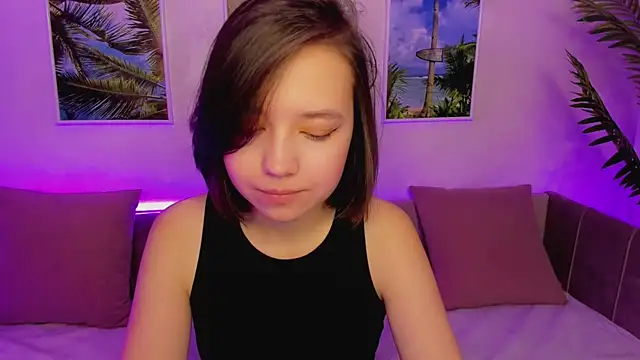 Lina Brownie online show from January 2025 02:15:01 AM