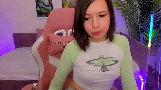 Lina Brownie online show from March 2025 05:03:02 AM