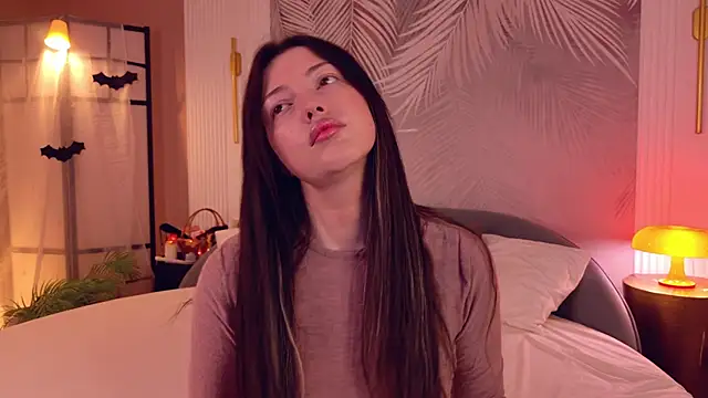 Miley Smile online show from November 2025 05:34:02 AM