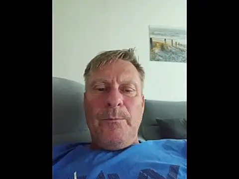 johnnym1 online show from June 2026 10:05:01 AM