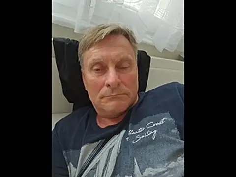 johnnym1 online show from March 2026 01:11:02 PM