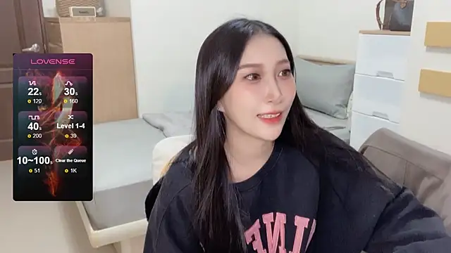 yu5888 online show from March 2025 10:00:02 AM