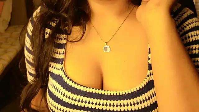 Spice-Summi online show from July 2026 10:01:02 PM