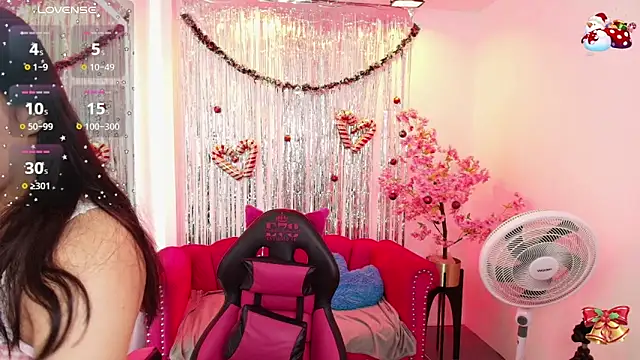 Miss dolly  online show from December 2025 12:27:02 PM