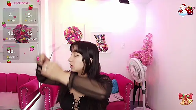 Miss dolly  online show from November 2025 12:28:01 PM