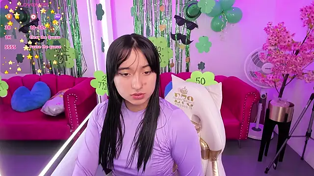 Snapshot of Miss_dolly_ chatting on March 2025 12:28:02 PM Miss dolly online show from March 2025 12:28:02 PM