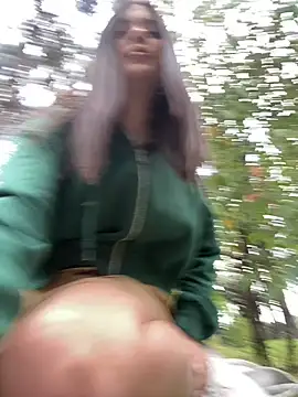 Snapshot of little-natt chatting on February 2025 09:13:01 PM little-natt online show from February 2025 09:13:01 PM