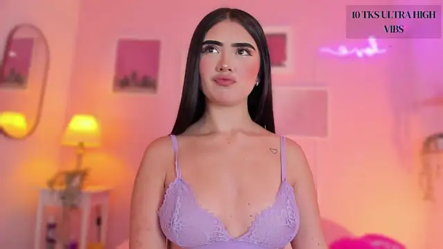 Snapshot of little-natt chatting on January 2025 08:44:01 PM little-natt online show from January 2025 08:44:01 PM